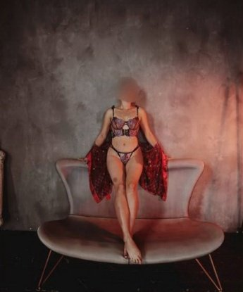 У меня много возможностей, чтобы сделать твои фантазии реальностью 😏💋 Мои услуги включают классический и релакс-массаж, стриптиз, оральный секс, классический секс, а также эксперименты с различными игрушками 🌶️ Также я могу стать твоей спутницей на время, обеспечивая полное удовольствие и расслабление. Мои клиенты отмечают мою чуткость и профессионализм 💯 Если ты хочешь окунуться в мир наслаждений в Москве, обратись ко мне и ты не пожалеешь. Ожидаю встречи с тобой! 😉🔥🔞 Галина